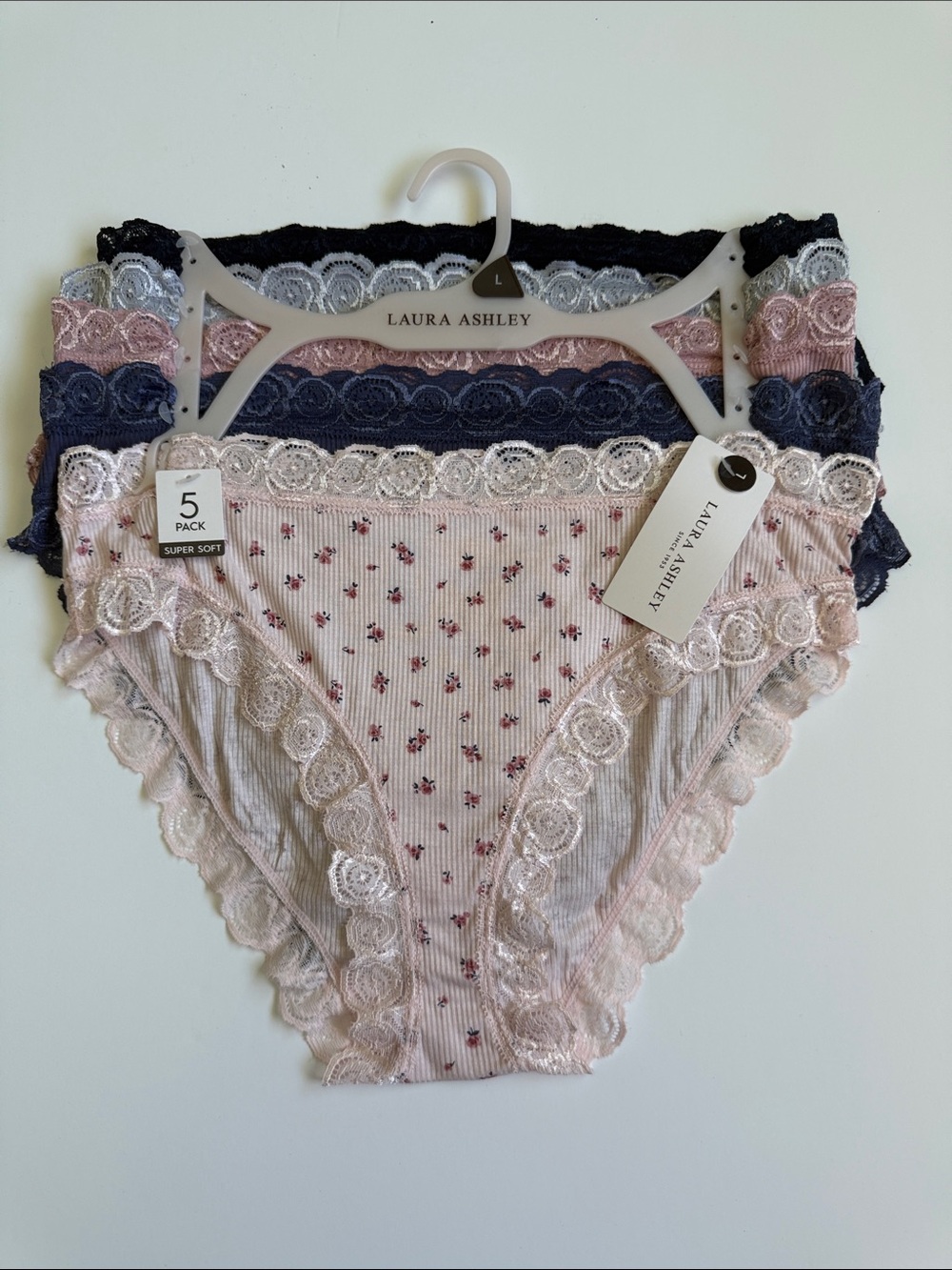 *LAURA ASHLEY SUPER SOFT PANTIES SZ L NEW!